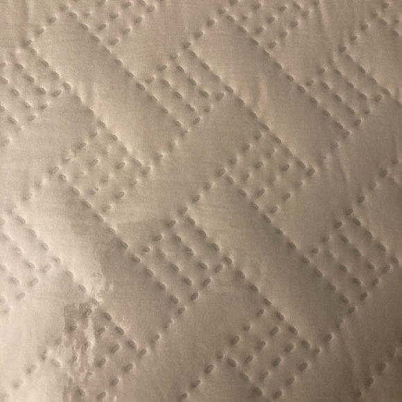 Bliss Cooling Quilt Set - White Queen New - Picture 9 of 9